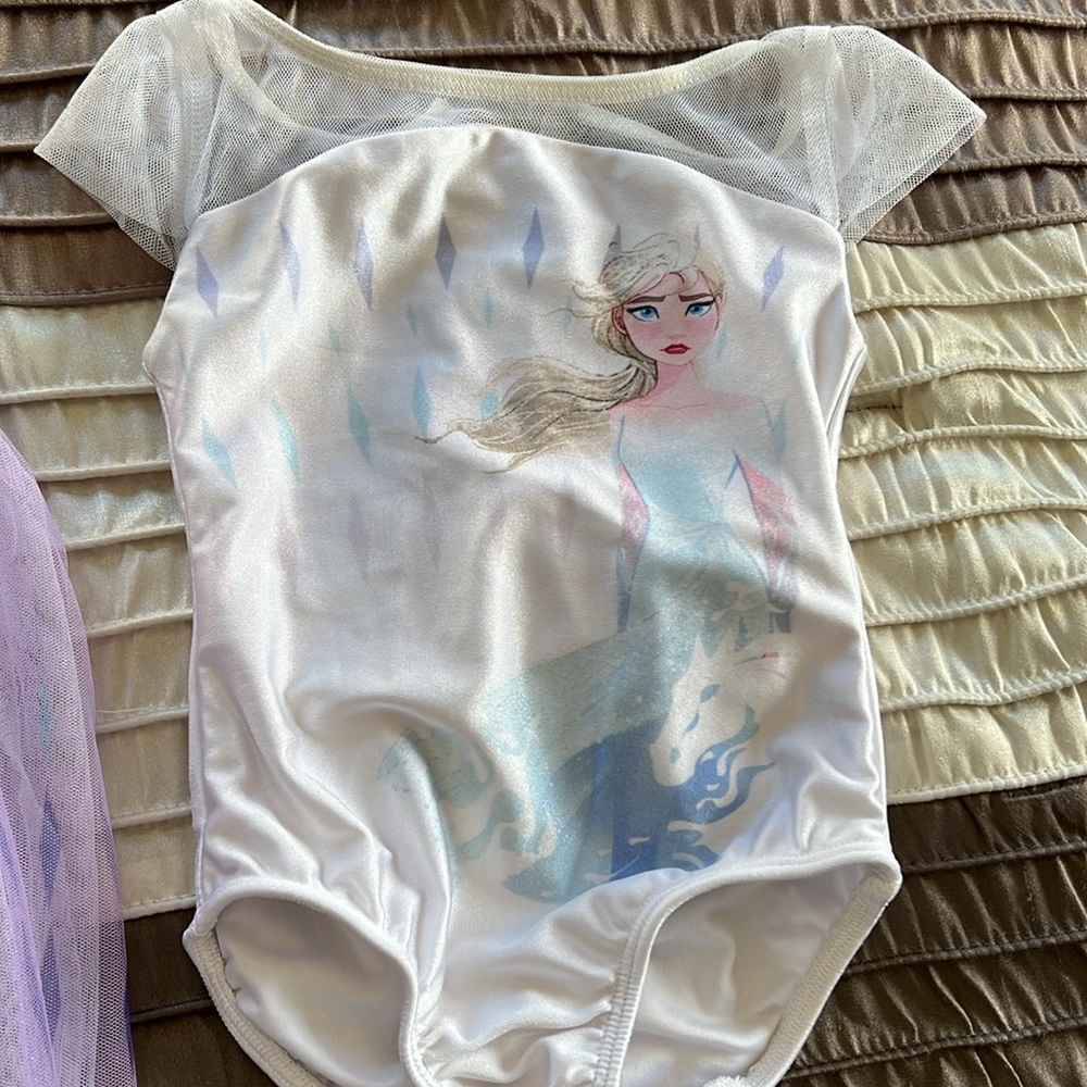 Swimsuit - Picture 2 of 4
